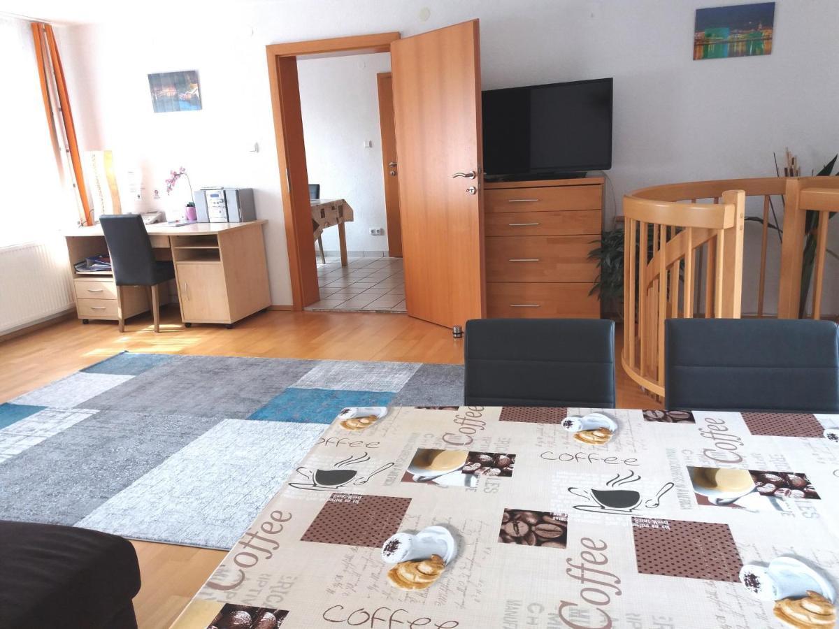 Linz Apartment Comfort-Size Luaran gambar